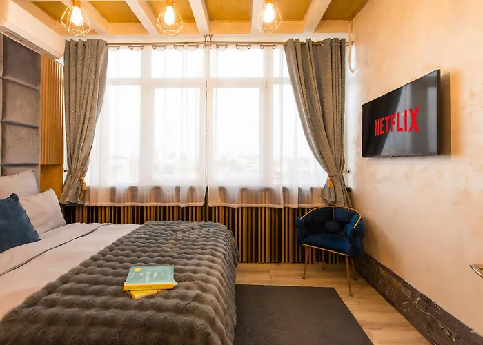 Apartamento Royalty With Views On Calea Victoriei *