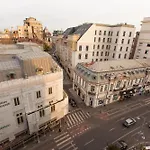 Royalty With Views On Calea Victoriei 아파트 *