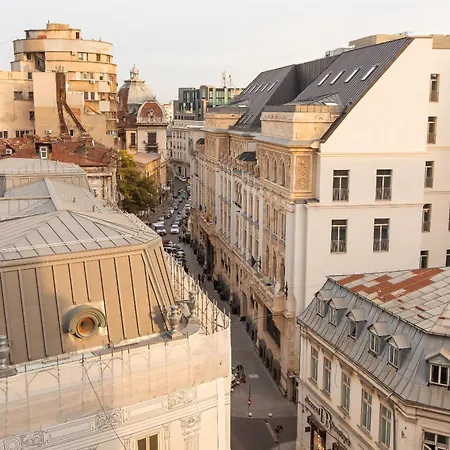 Royalty With Views On Calea Victoriei דירה