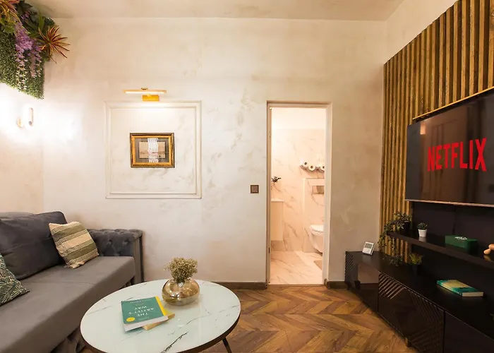 Apartament Royalty With Views On Calea Victoriei Bucureşti