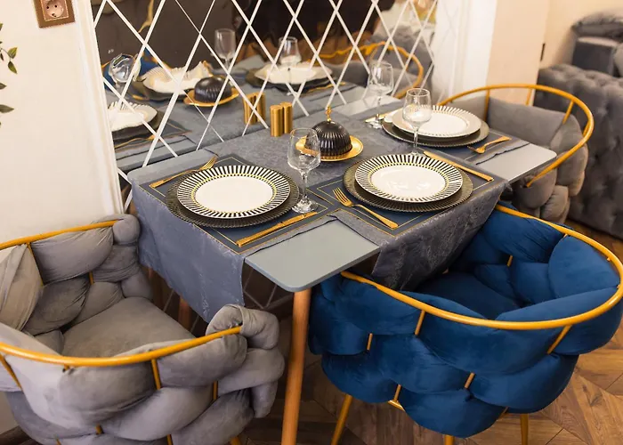 Royalty With Views On Calea Victoriei Apartamento Bucarest